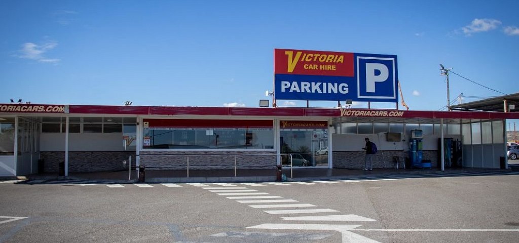 Victoria Parking's facilities next to Alicante Airport, with the car park sign