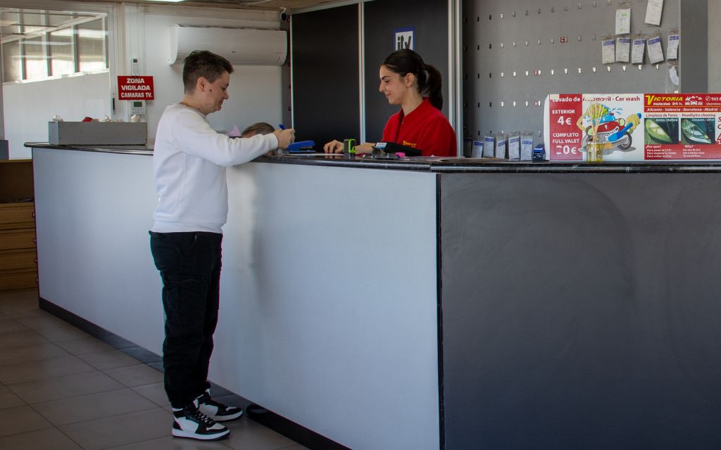 Llega directamente a nuestras instalaciones